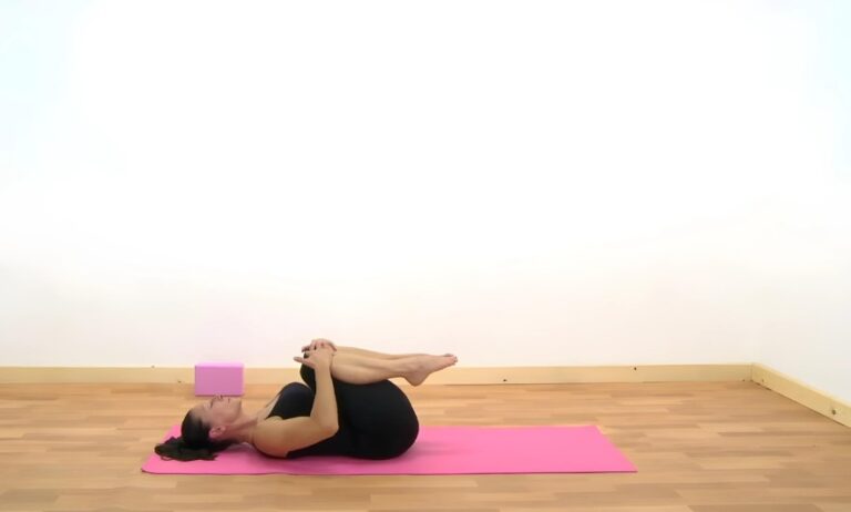 Knee to Chest Yoga Pose – Apanasana